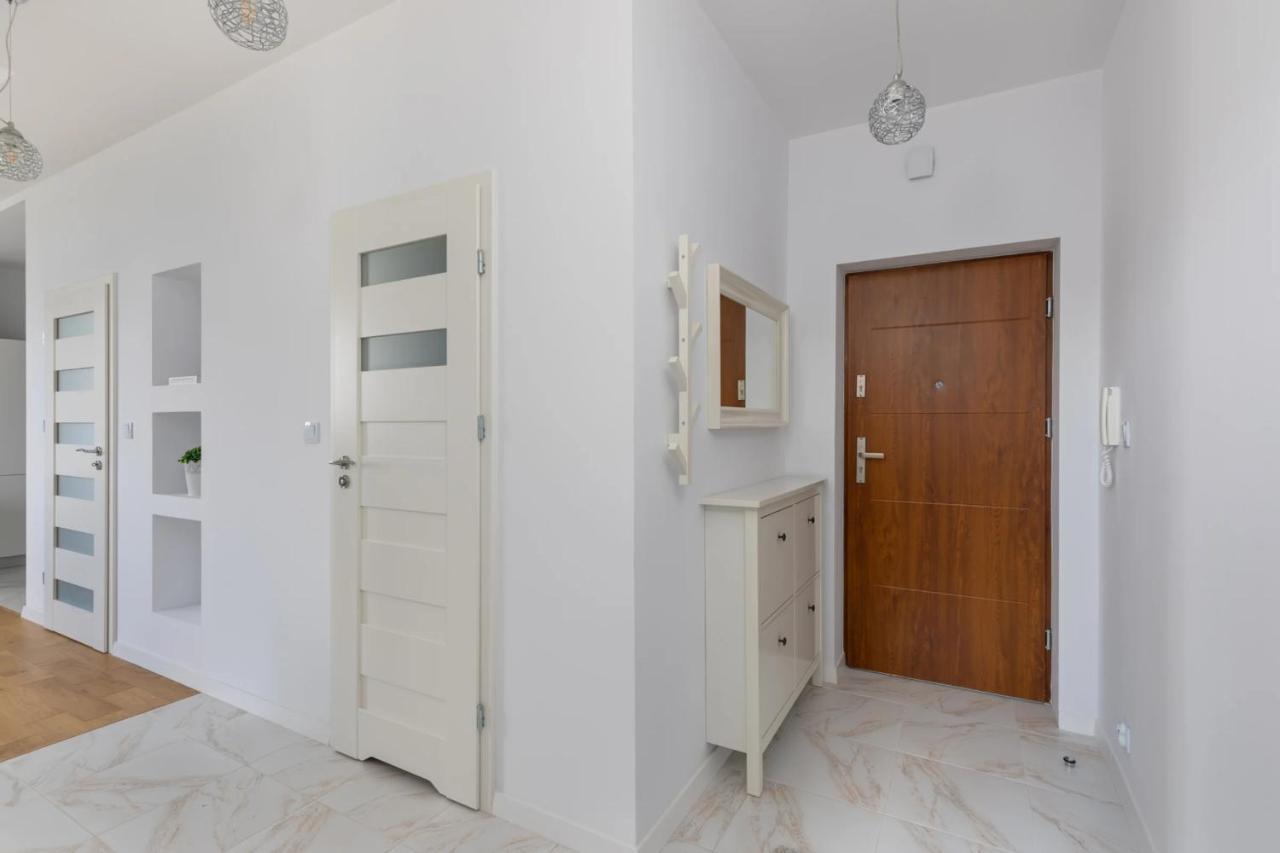 Przestronny Apartament Z Widokiem Na Miasto W Warszawie Varşovia Exterior foto